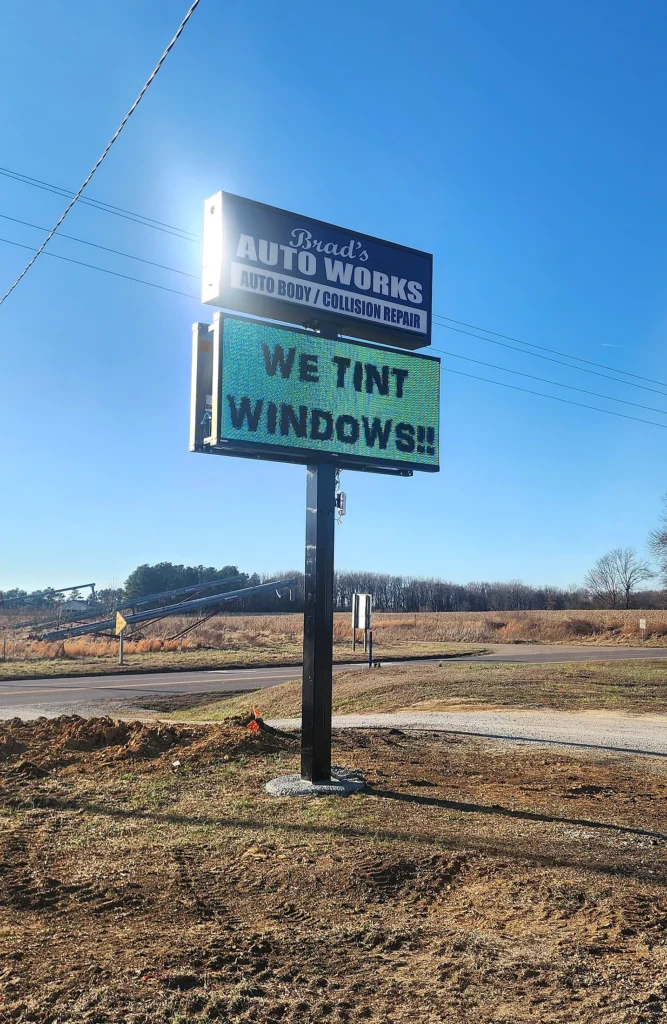 Brad’s Auto Works Digital Sign in its installed setting